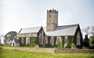 How to Access Irish Parish Records: Online and Offline Resources for Unraveling Your Irish Ancestry
